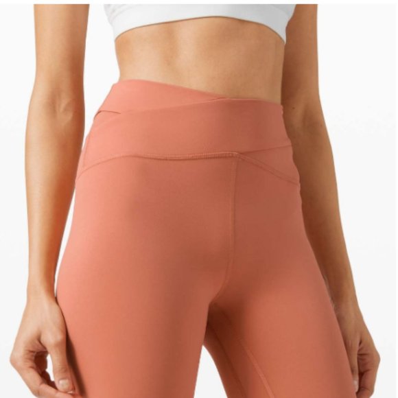 lululemon athletica Pants - NWT Lululemon Aligned Angles SHR Tight 28"